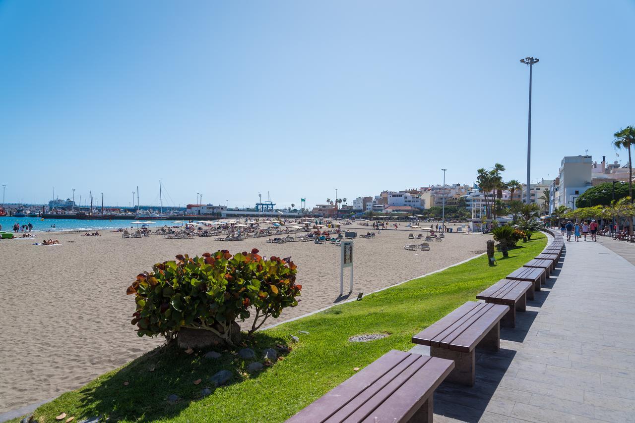 Modern Apartment Los Cristianos Center Экстерьер фото